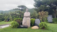 碑雕艺术：承载历史与文化的生命之石